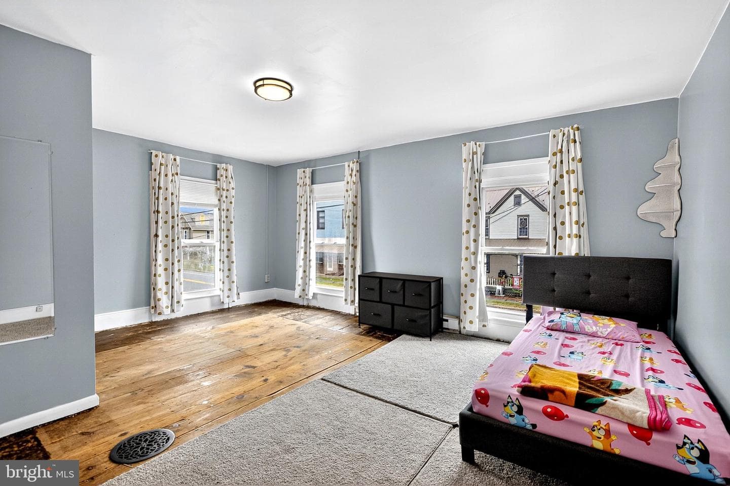117 Turnpike Street photo 8
