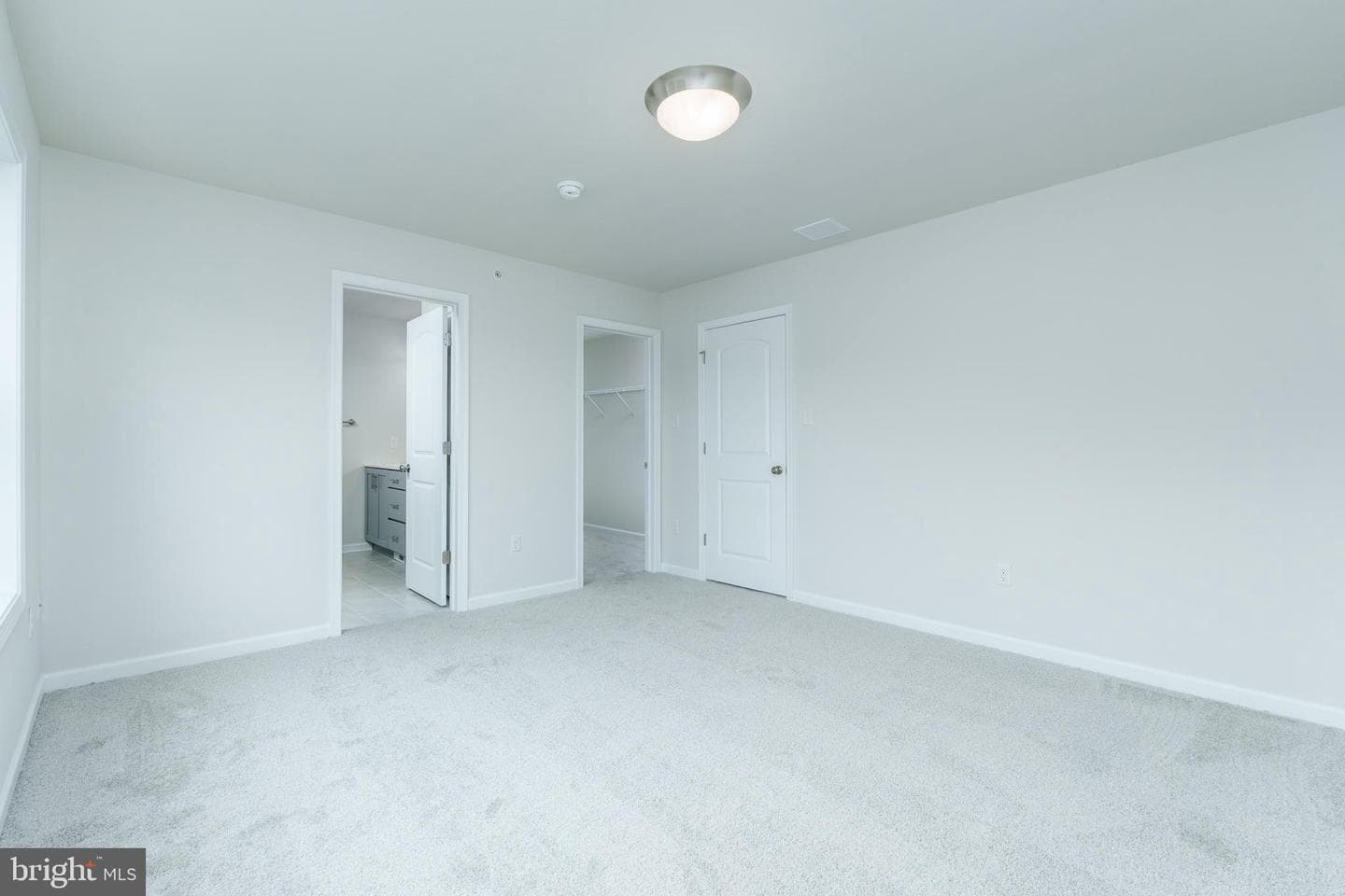 136 Dolomite Drive photo 13
