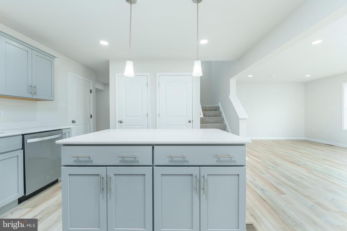 136 Dolomite Drive photo 6