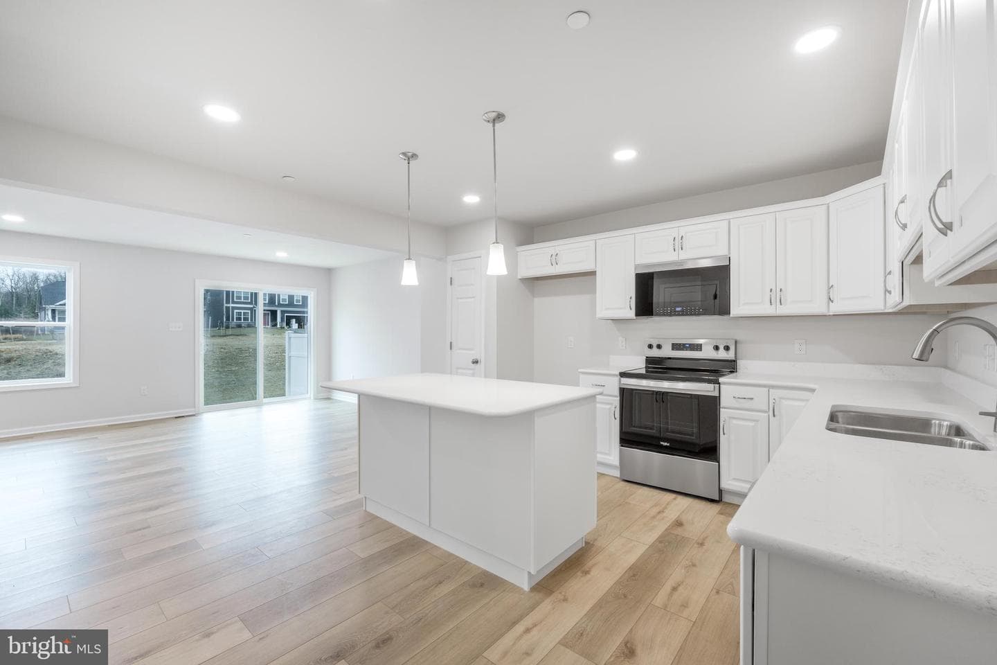 134 Dolomite Drive photo 5