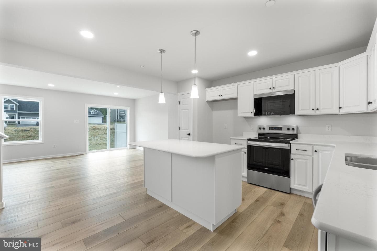 132 Dolomite Drive photo 4