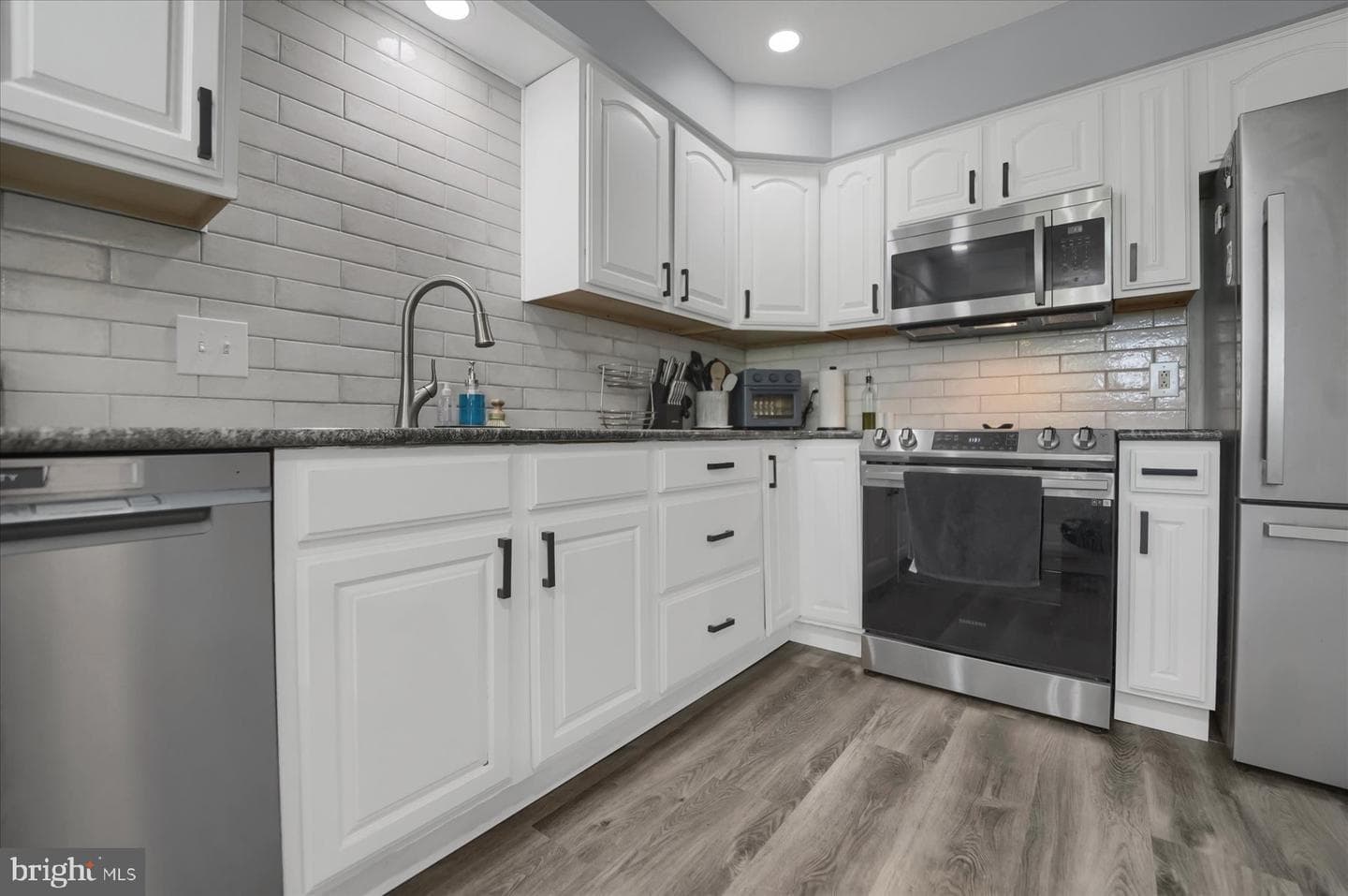 144 Kenley Court photo 16