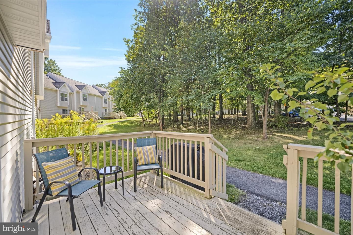 144 Kenley Court photo 32