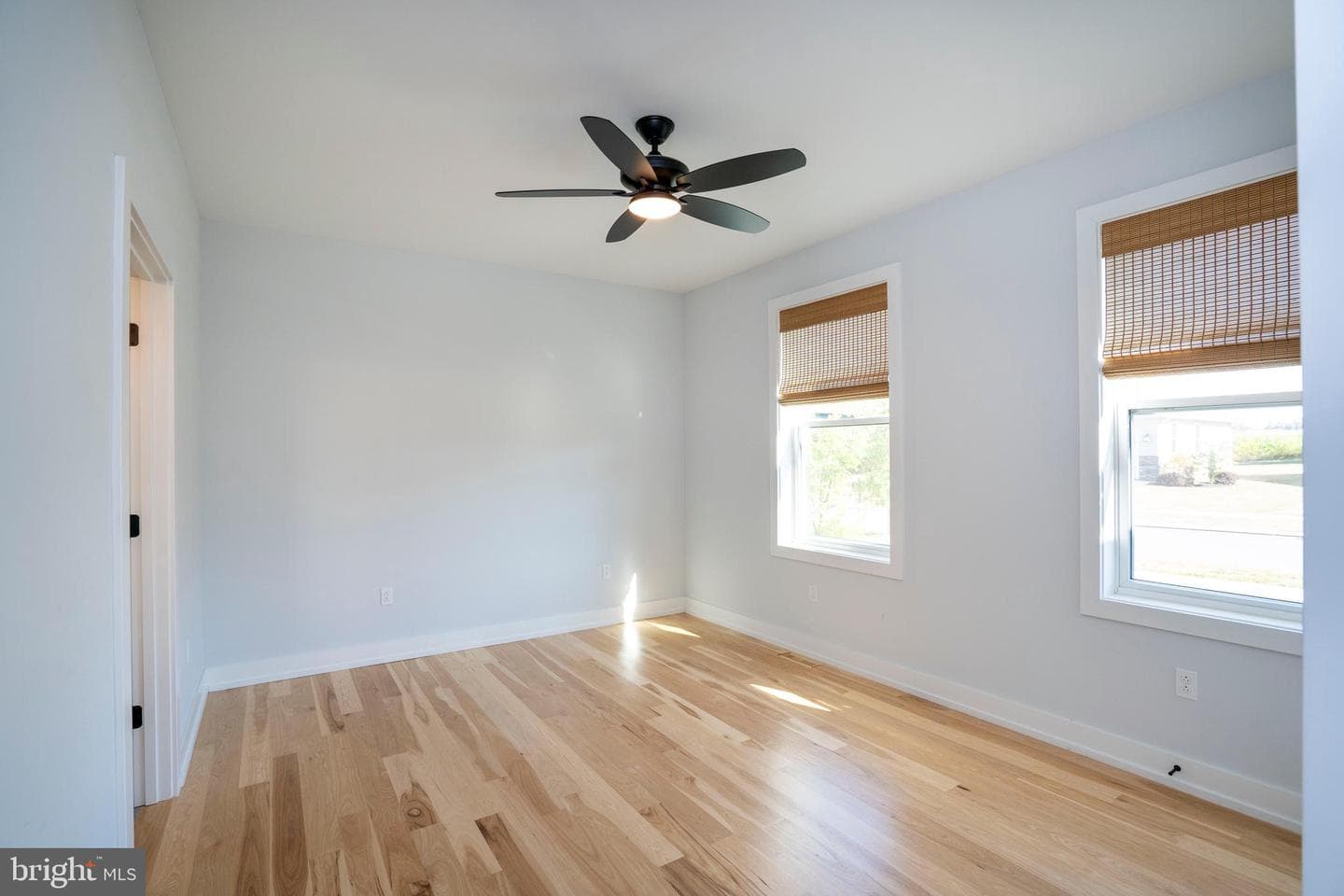 140 Pepperberry Lane photo 23