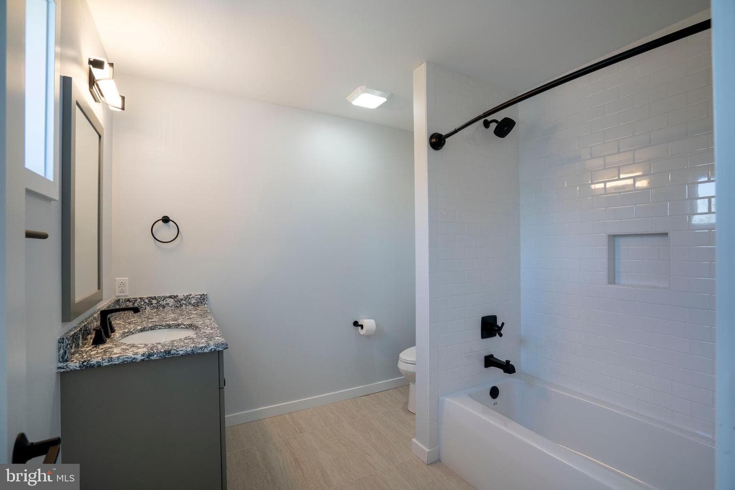 140 Pepperberry Lane photo 72