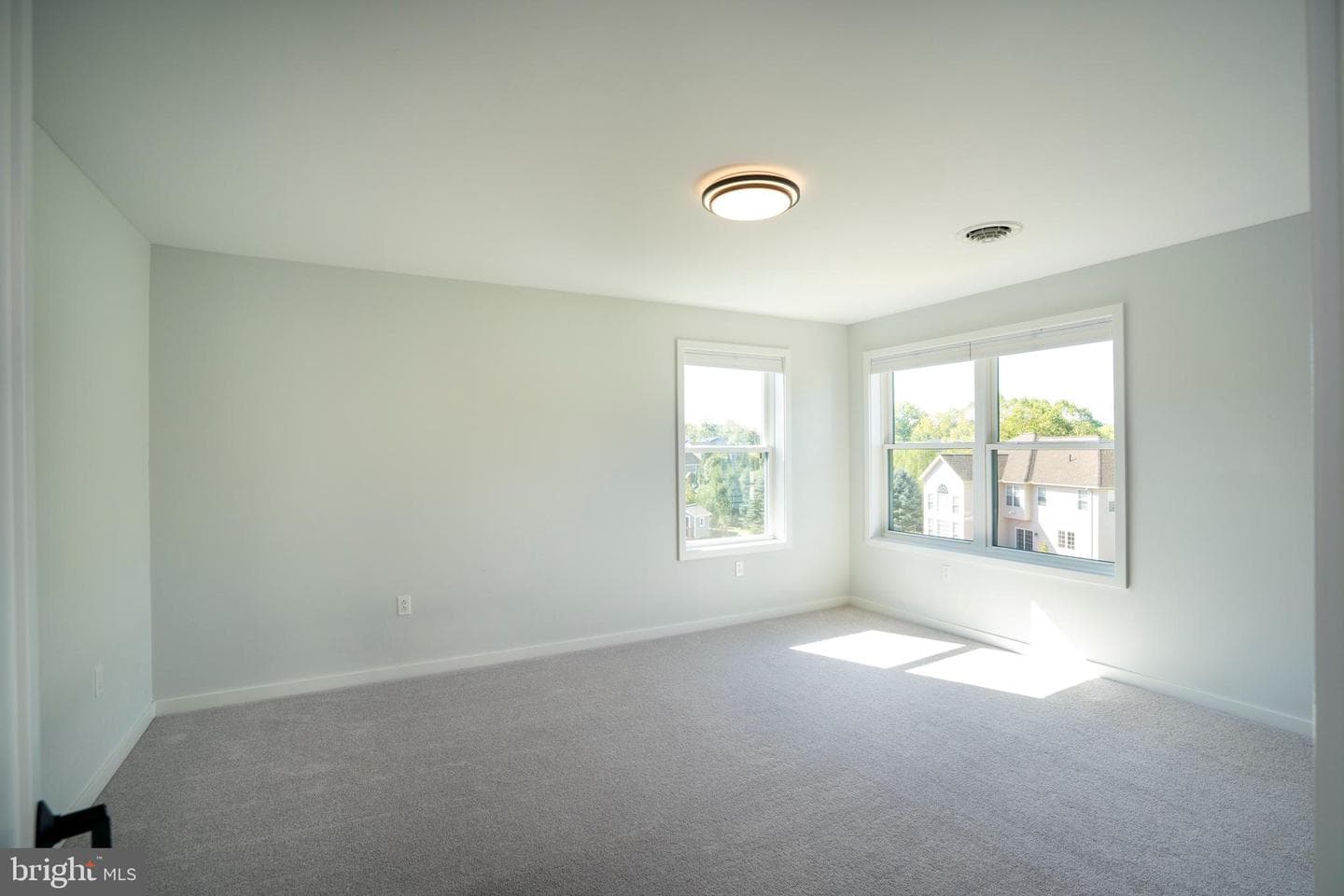 140 Pepperberry Lane photo 79