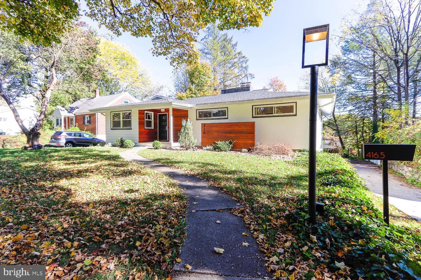 416 E Irvin Avenue, State College