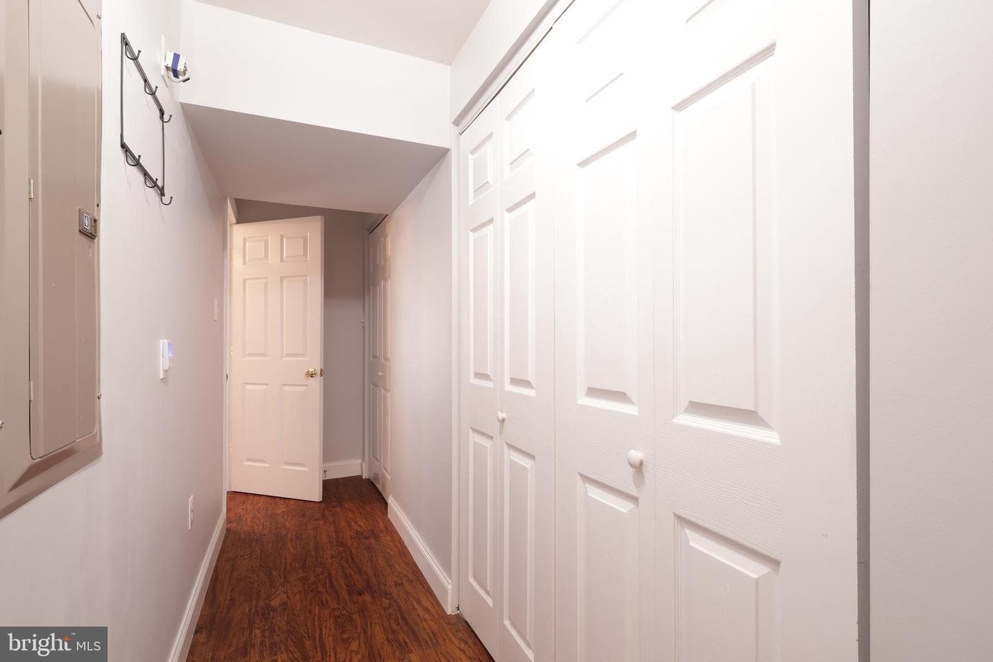 658 -A Oakwood Avenue photo 26