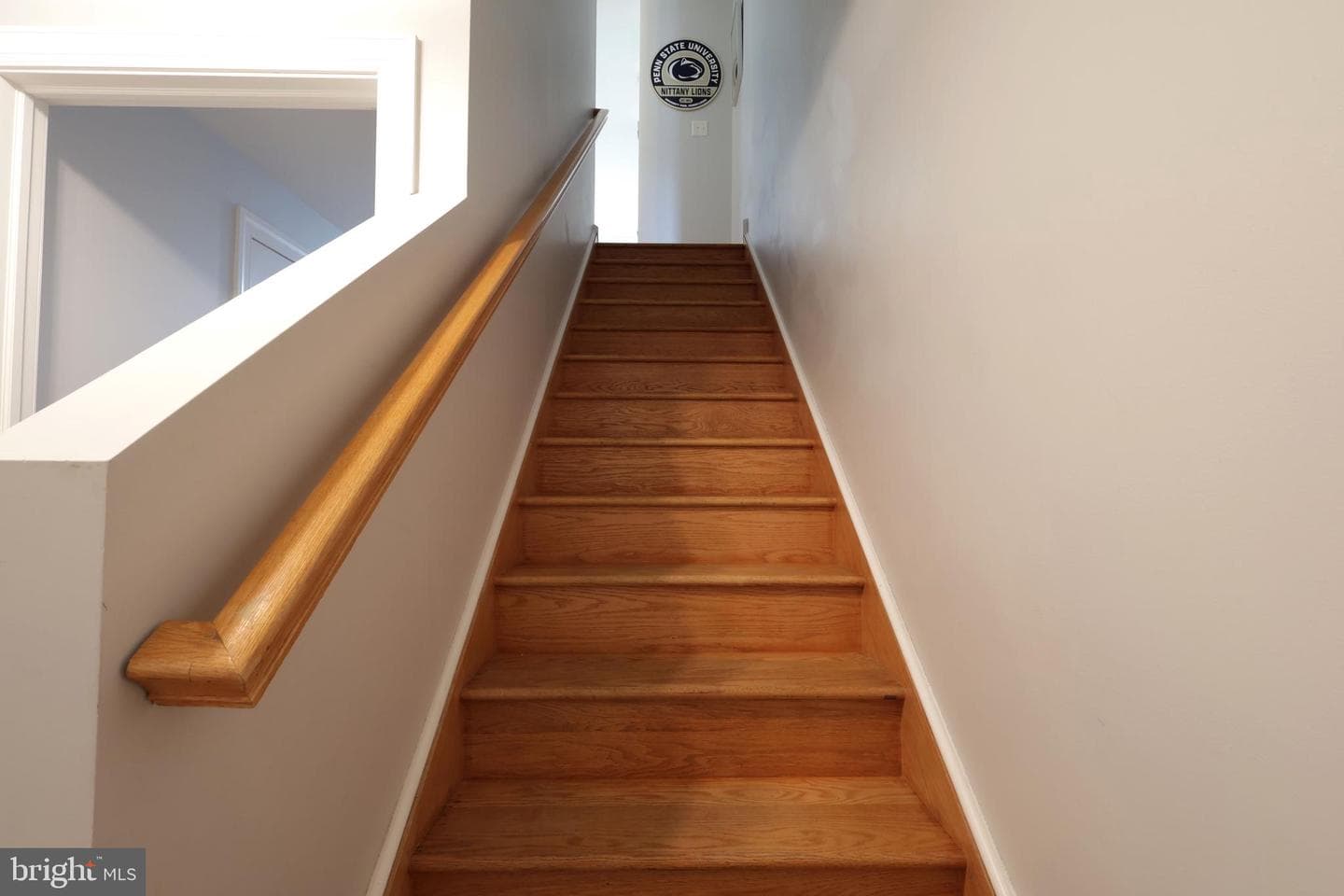 658 -A Oakwood Avenue photo 3