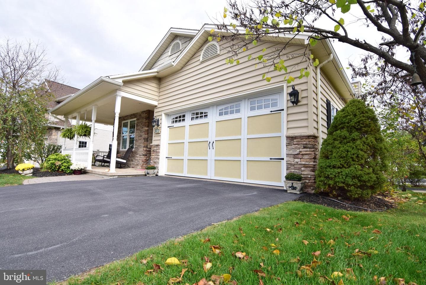 75 Emma Court photo 5