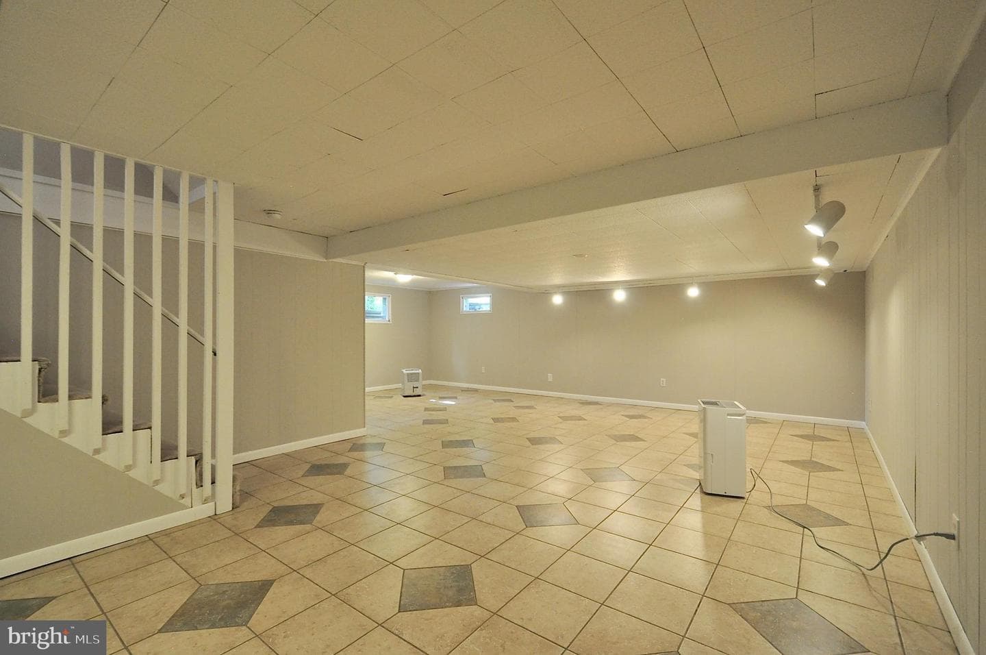 100 Rainlo Street photo 21