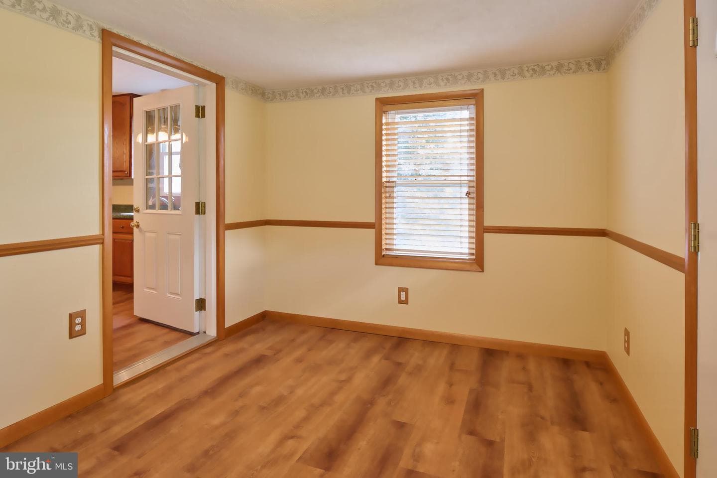 153 Cooper Street photo 11