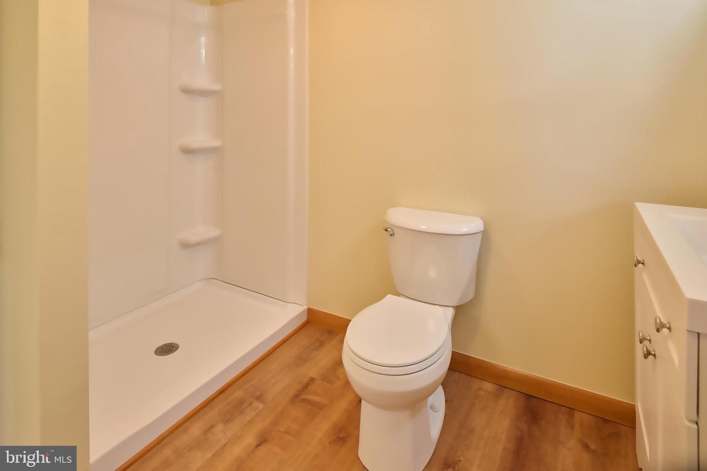 153 Cooper Street photo 17