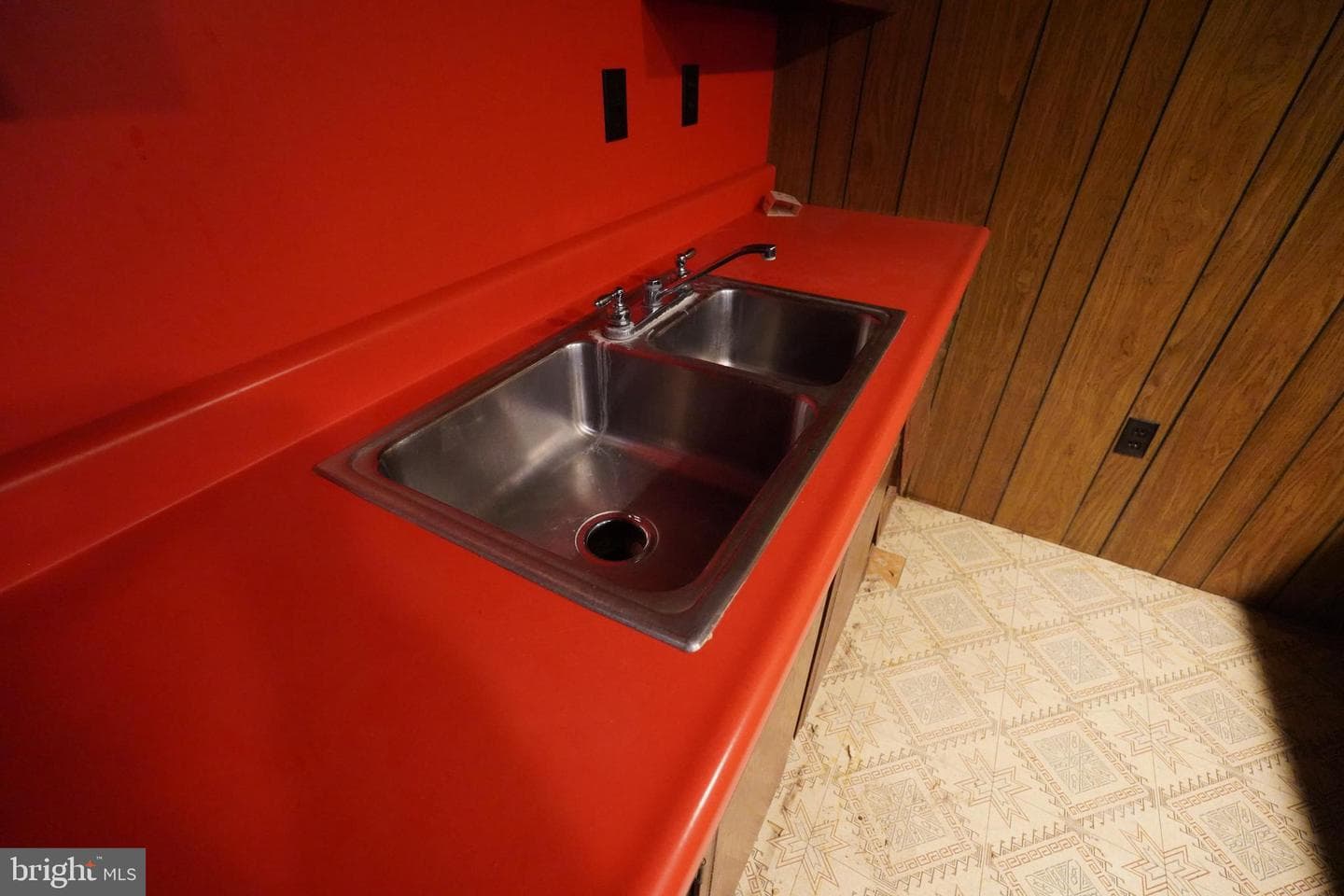212 Seneca Circle photo 20