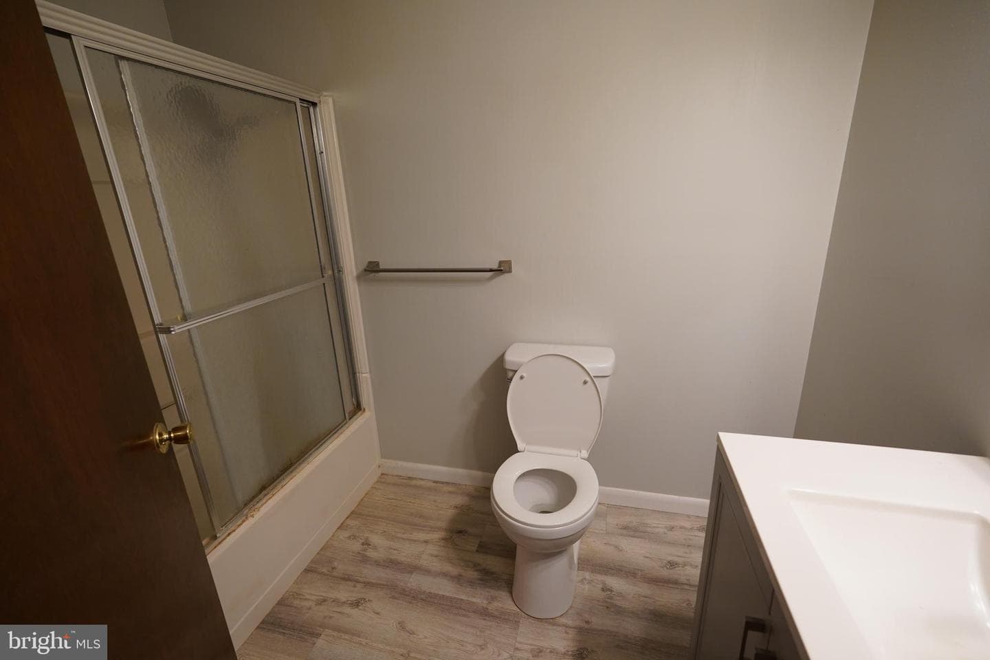 212 Seneca Circle photo 23