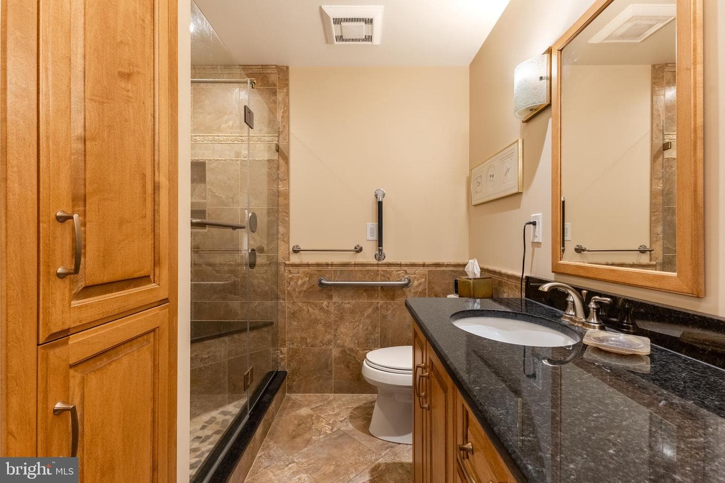 212 Seneca Circle photo 48