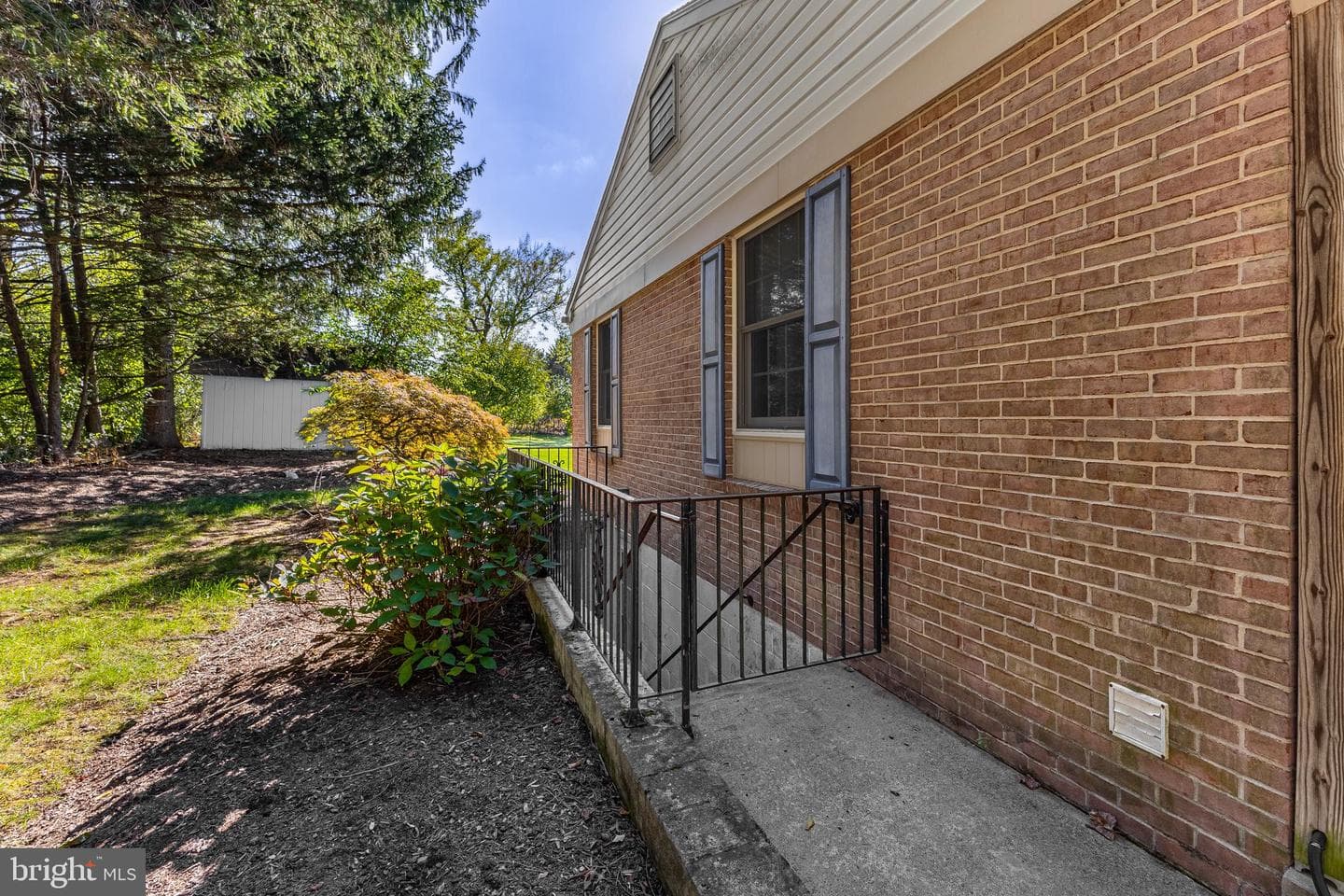 212 Seneca Circle photo 66