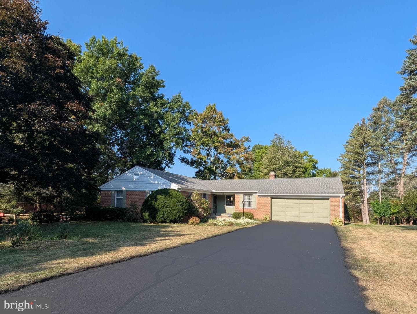 1209 Mayberry Lane photo 1