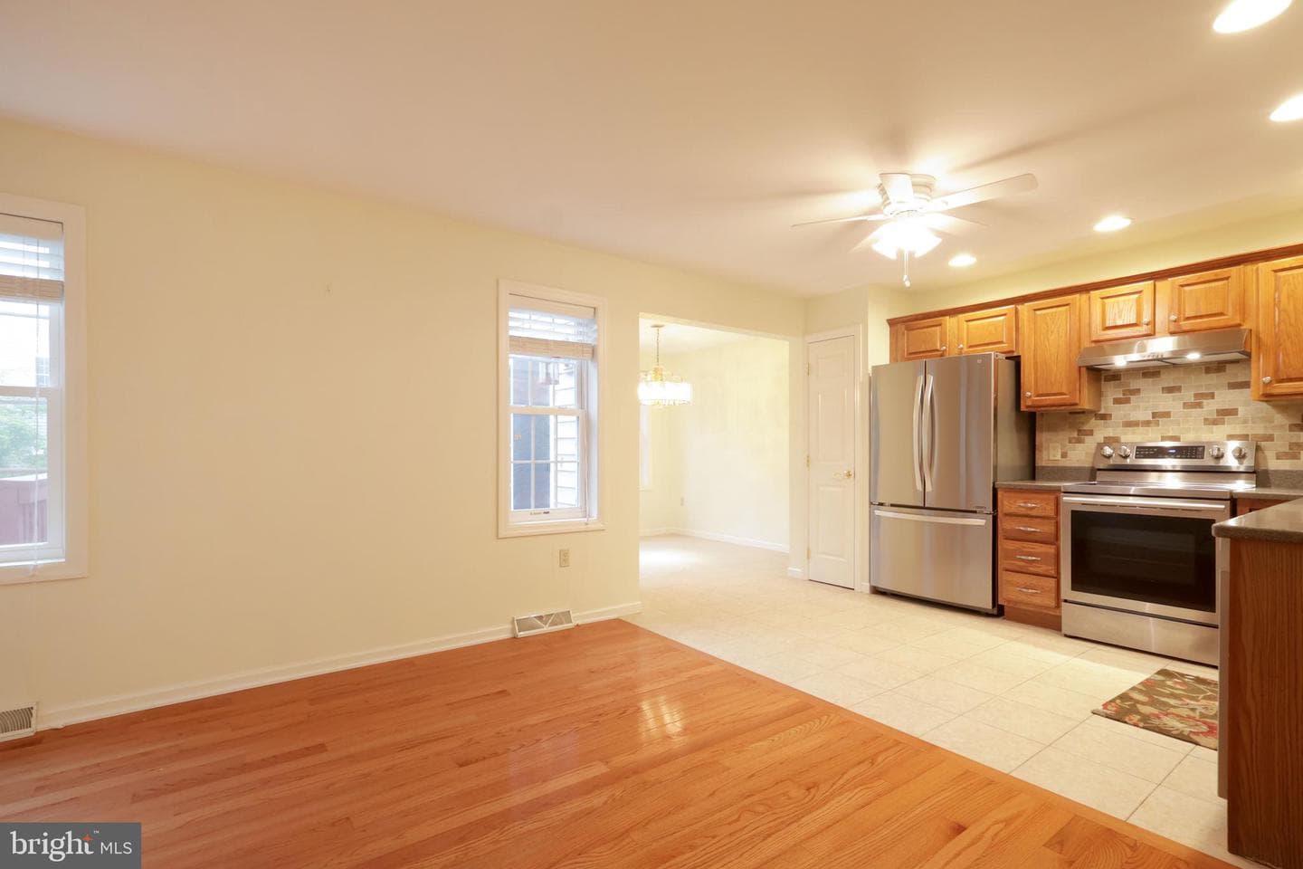 133 Lincoln Avenue photo 10