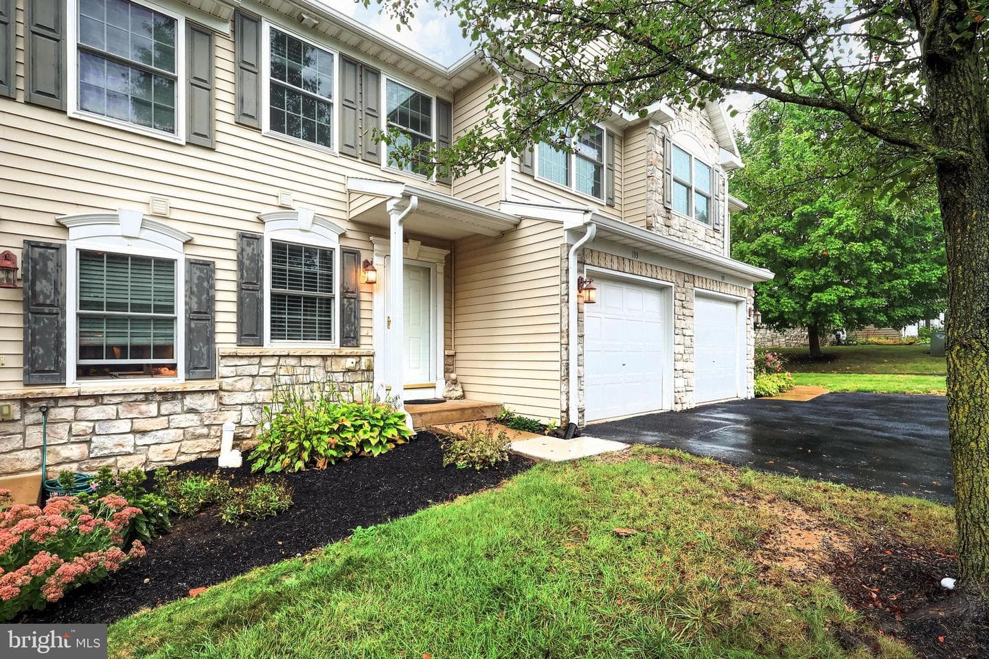 133 Lincoln Avenue photo 3