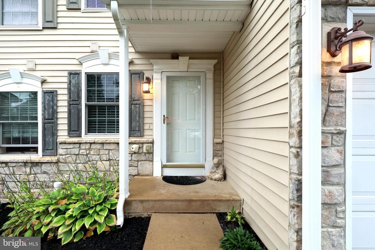 133 Lincoln Avenue photo 4