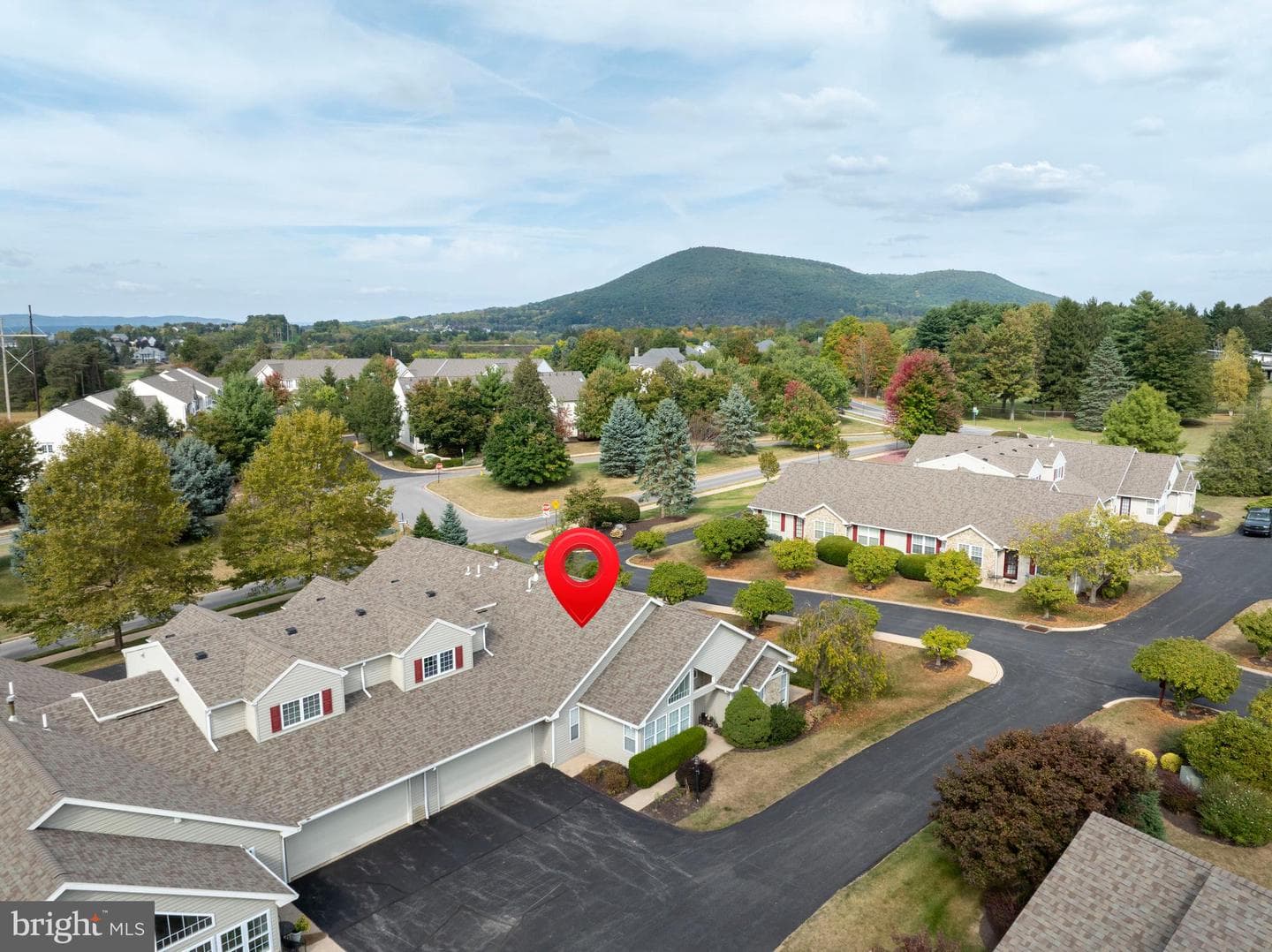 106 Wellington Drive photo 48
