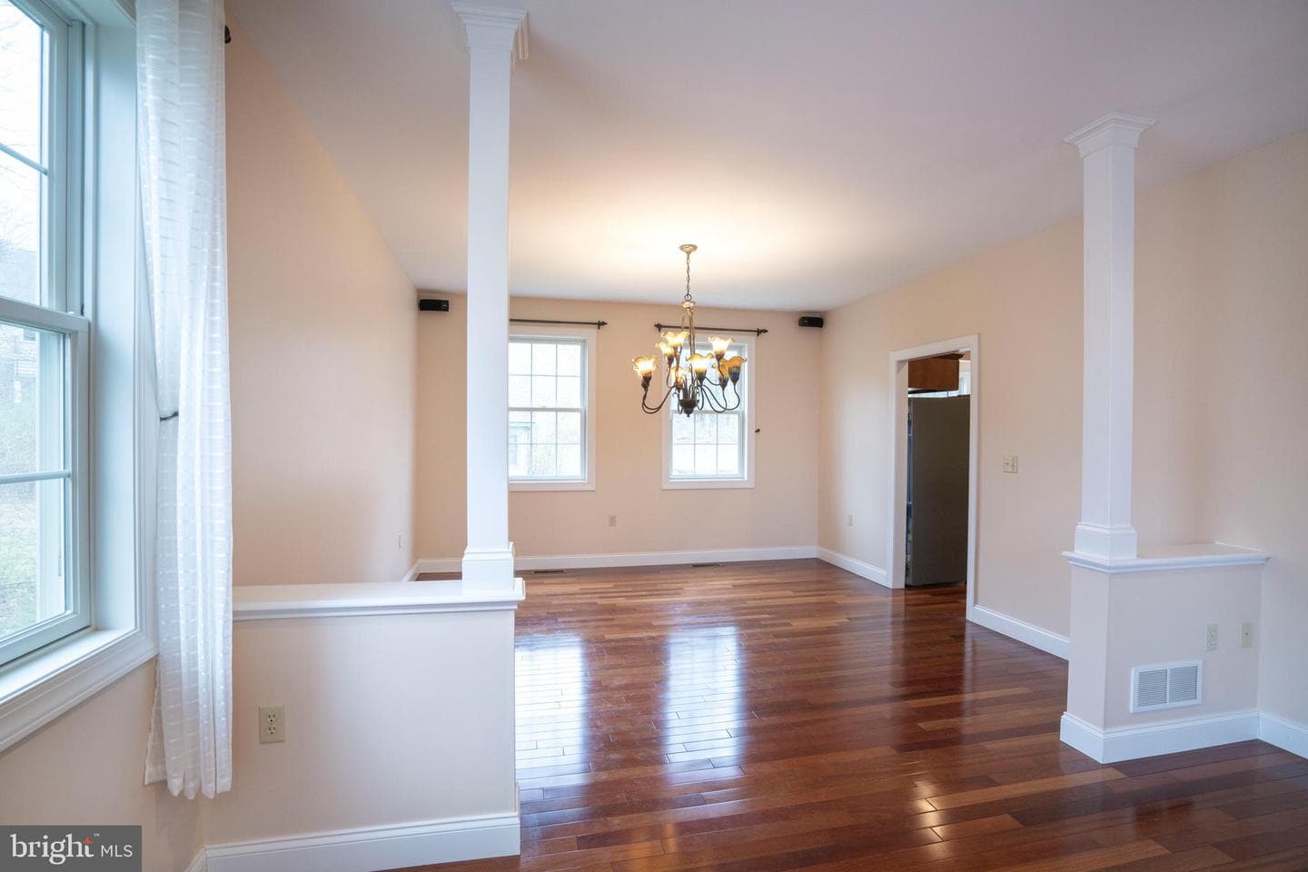 120 Meadowview Drive photo 10