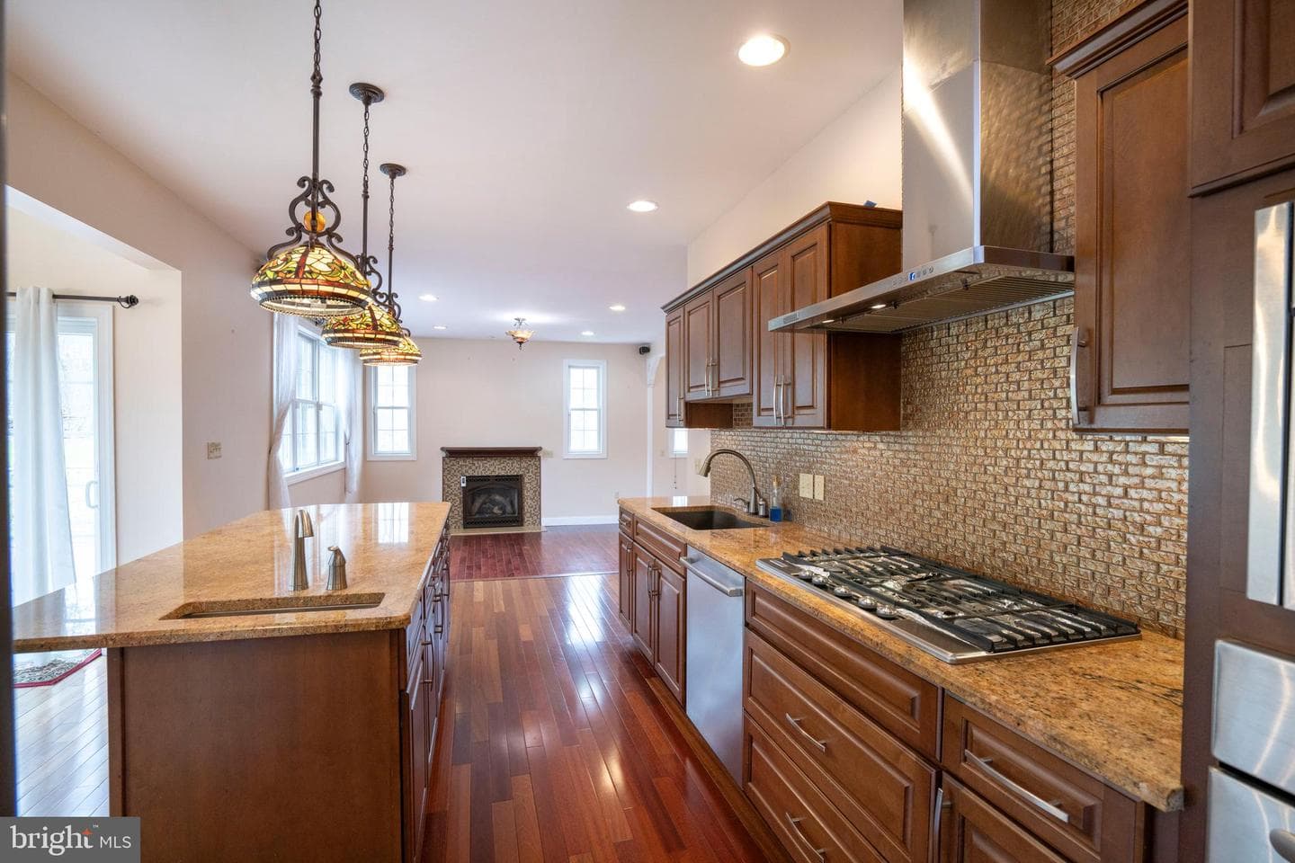 120 Meadowview Drive photo 13