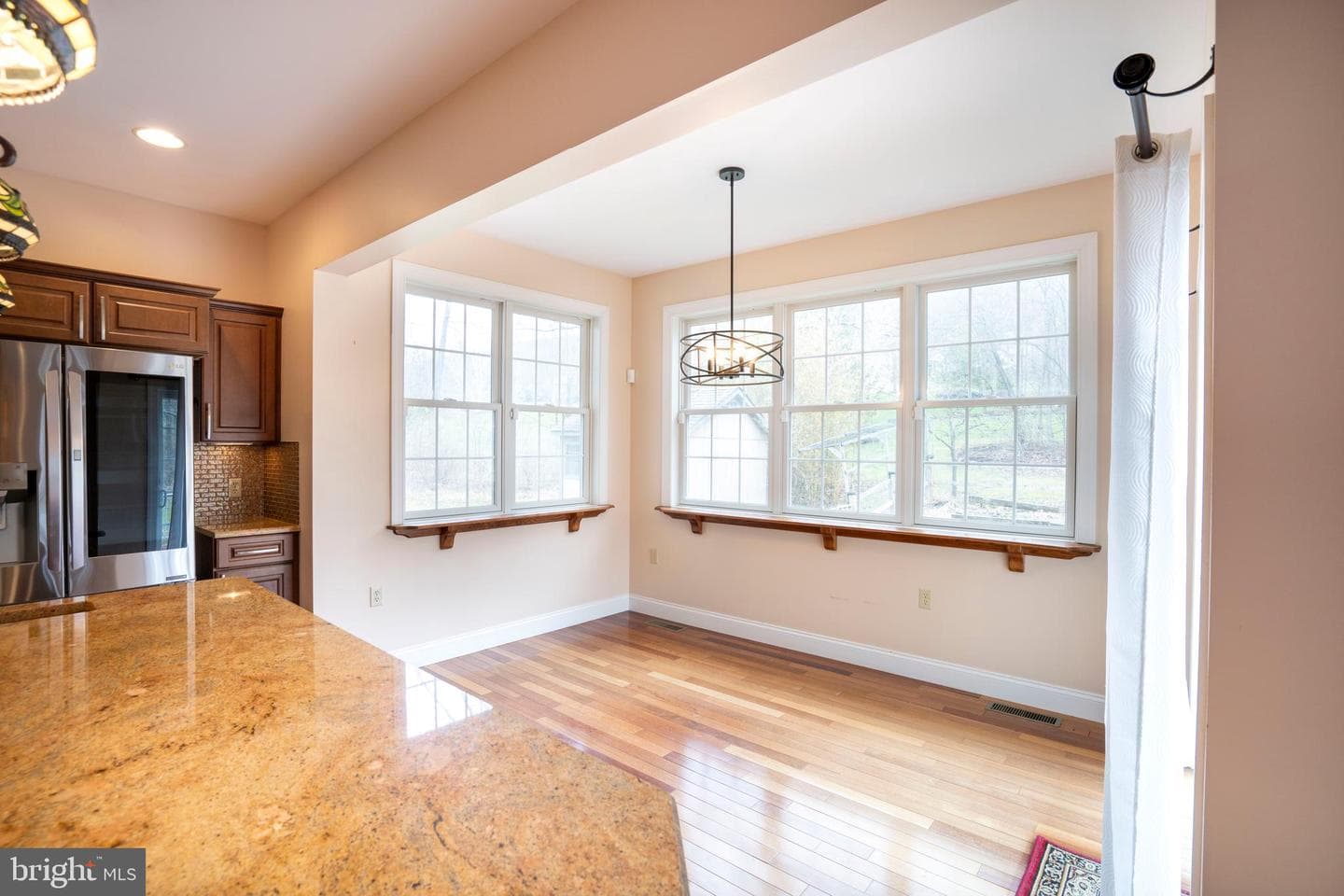 120 Meadowview Drive photo 17