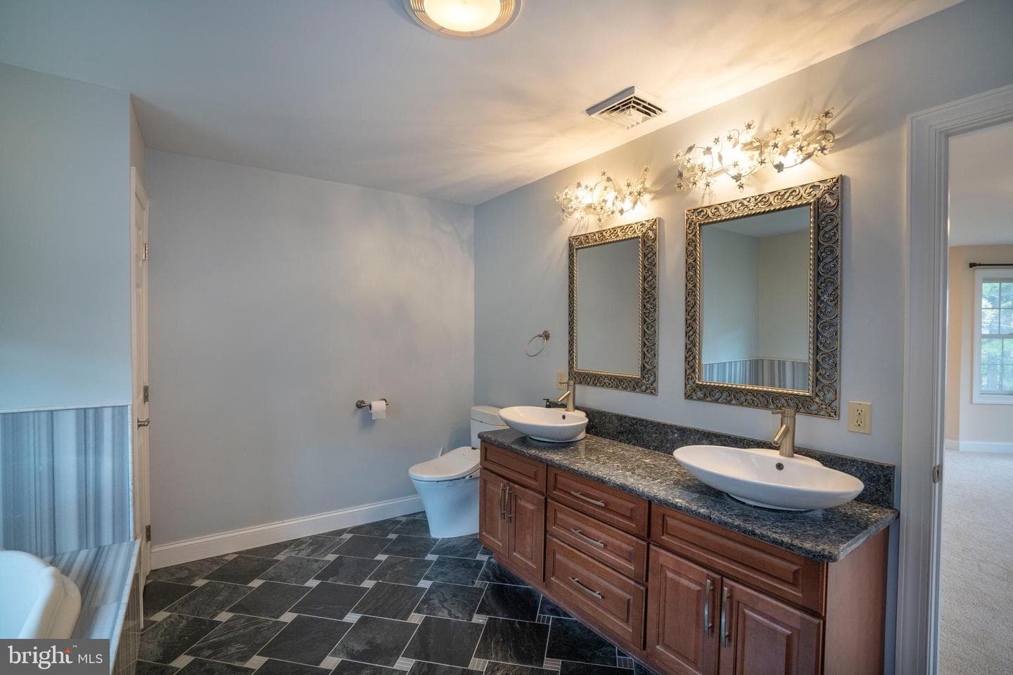 120 Meadowview Drive photo 36