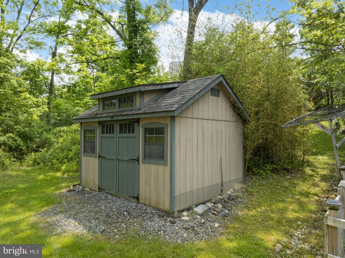 120 Meadowview Drive photo 73