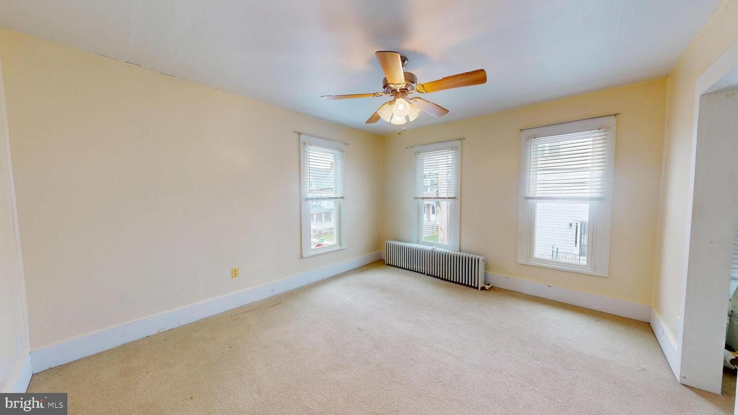 115 Penn Street photo 18
