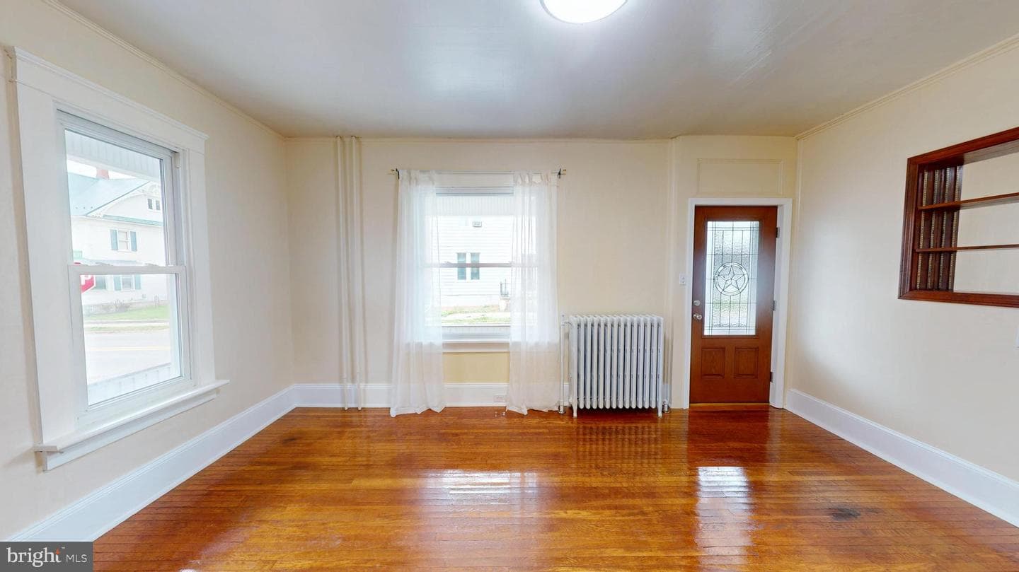 115 Penn Street photo 2
