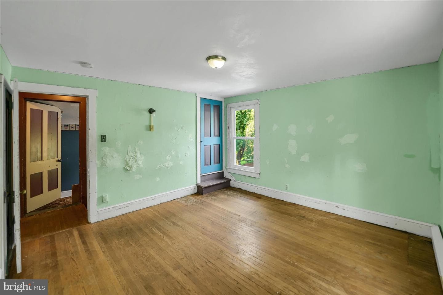 237 E Bishop Street photo 14