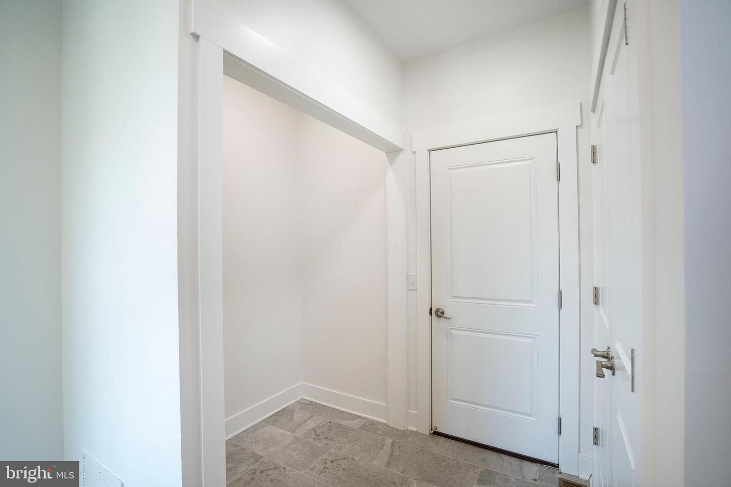 178 Apple View Drive photo 29