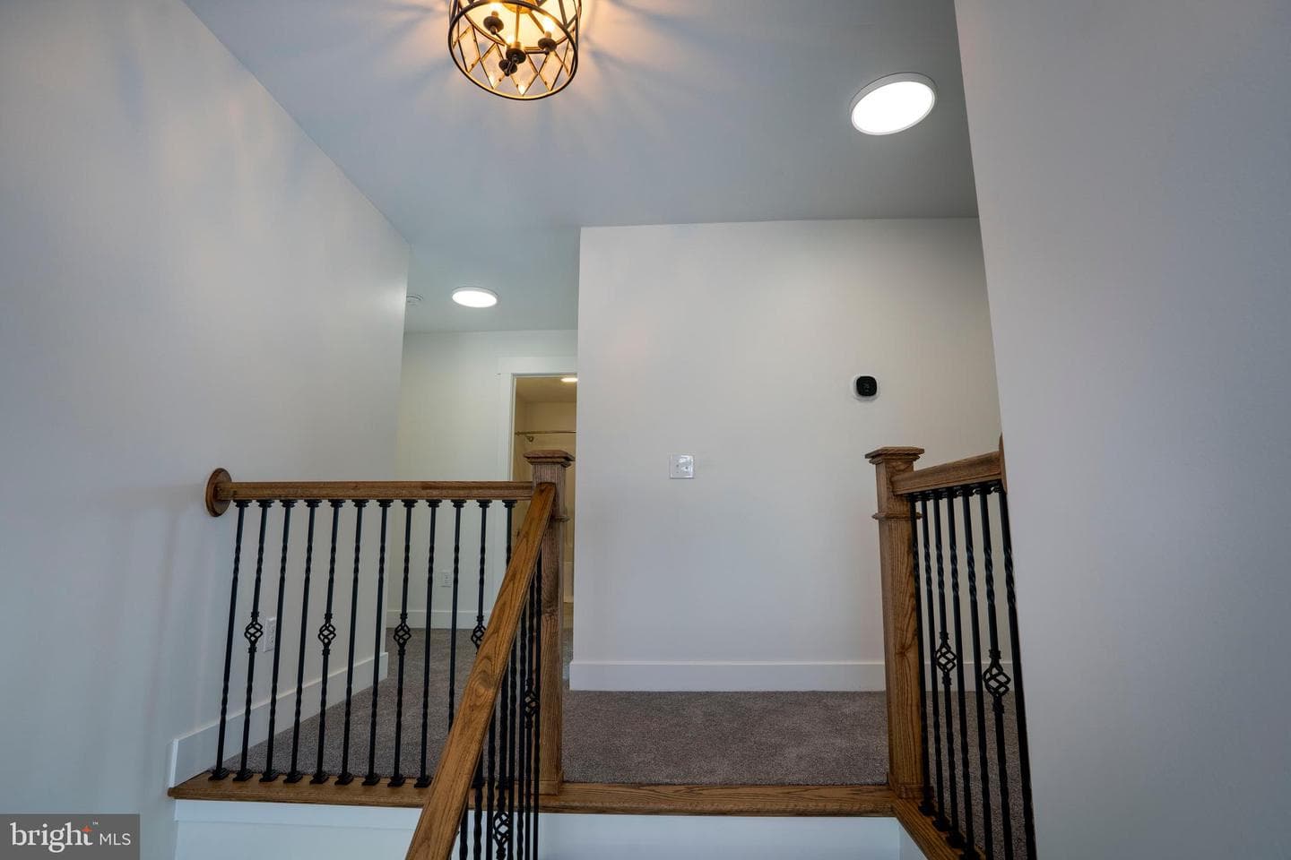 178 Apple View Drive photo 32