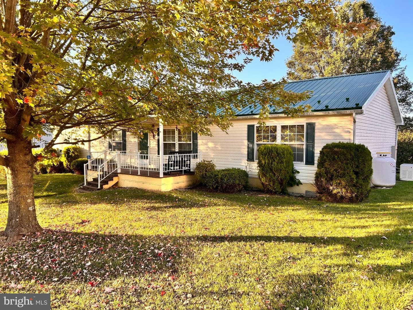 106 Mountain Avenue photo 1