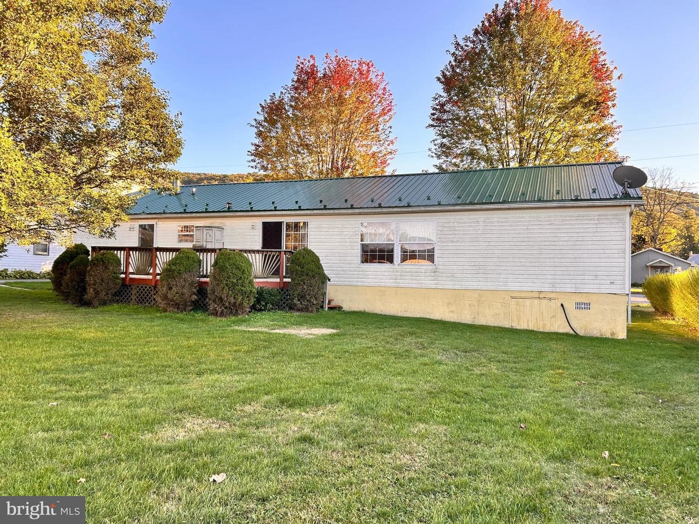 106 Mountain Avenue photo 3