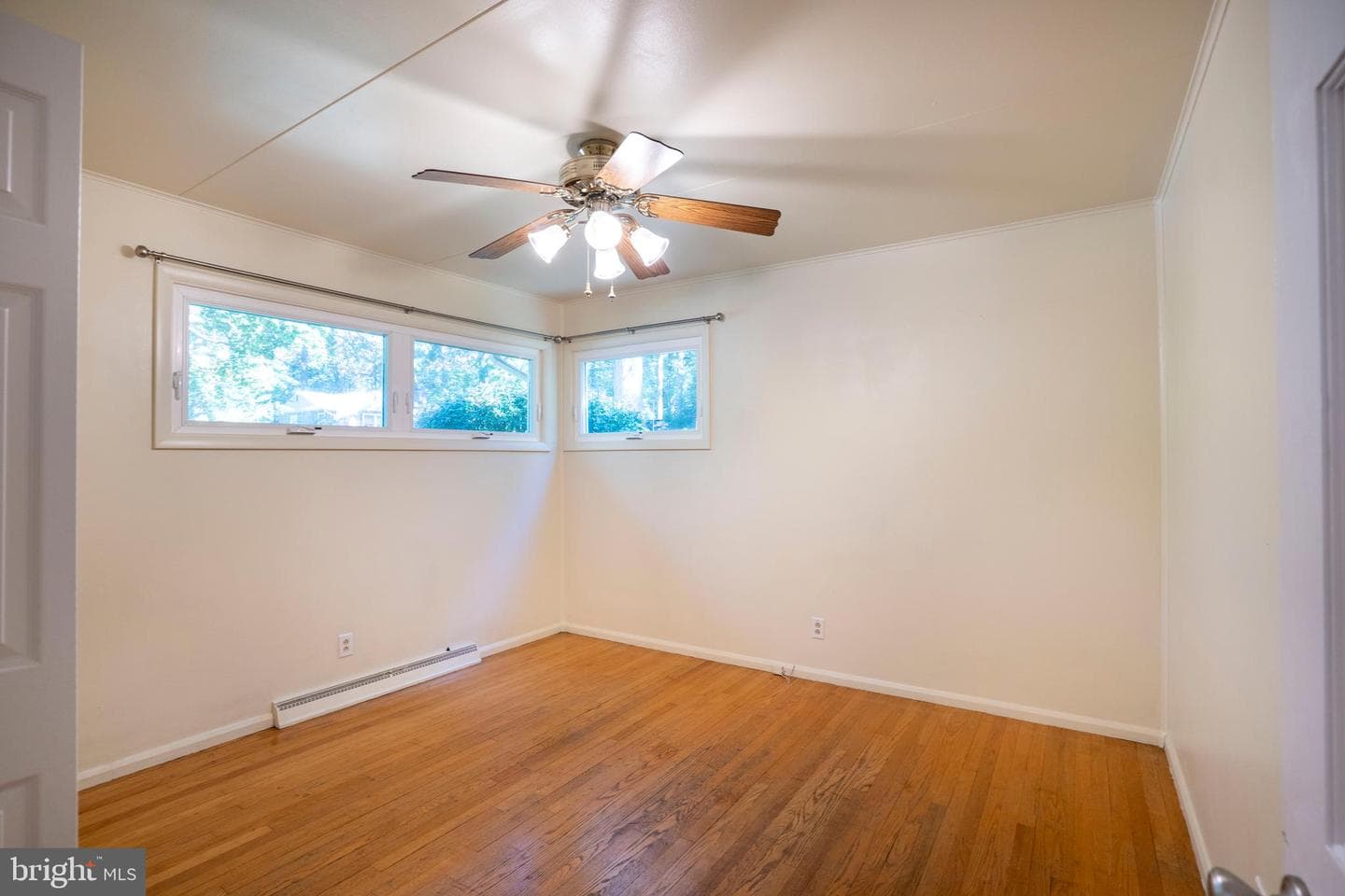 936 Taylor Street photo 29