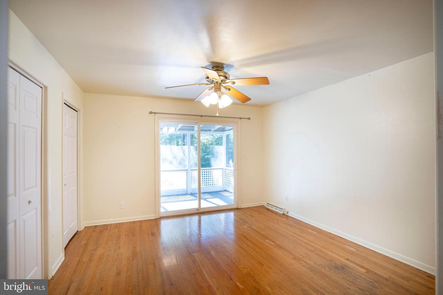936 Taylor Street photo 34