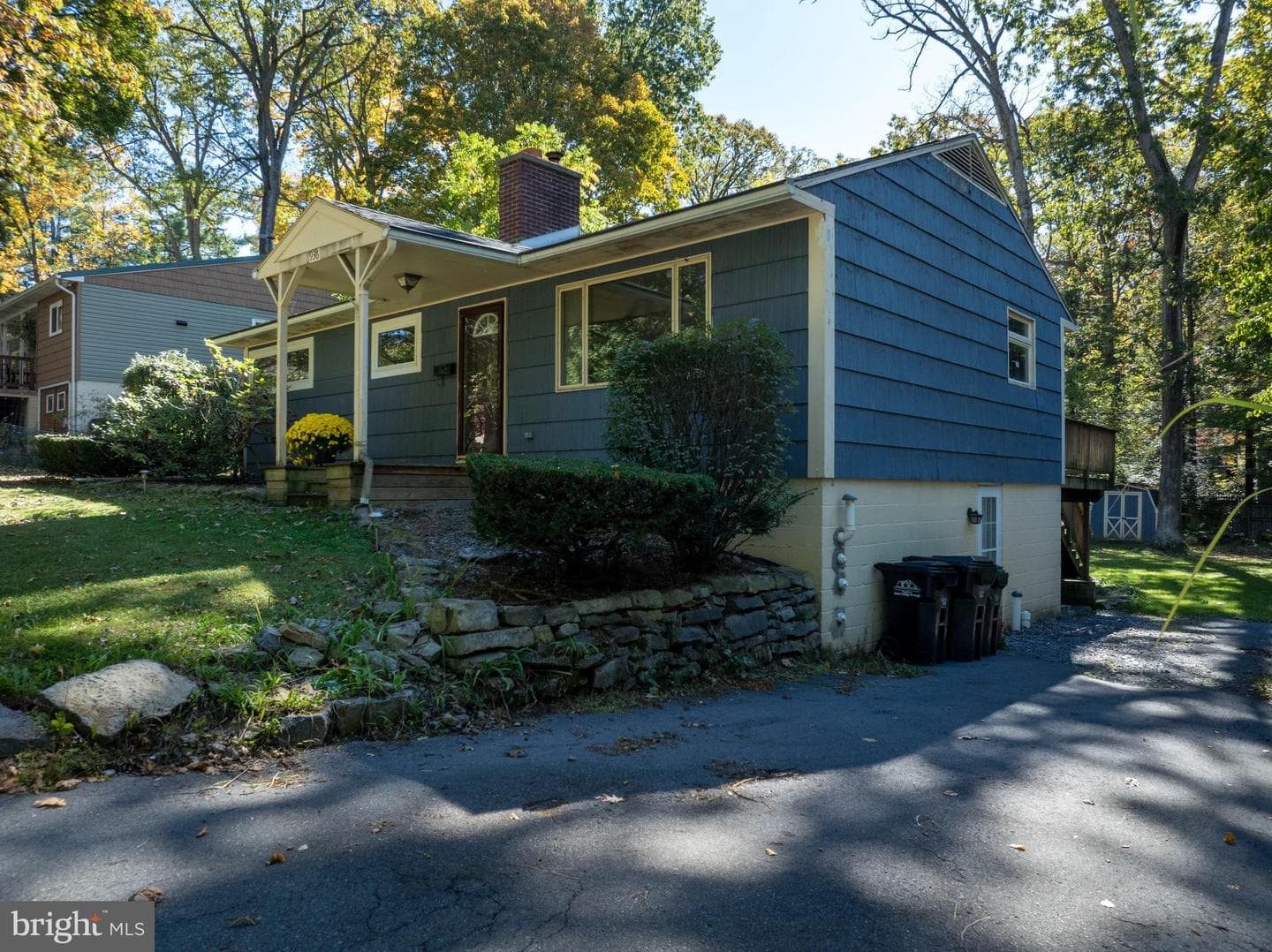 936 Taylor Street photo 4