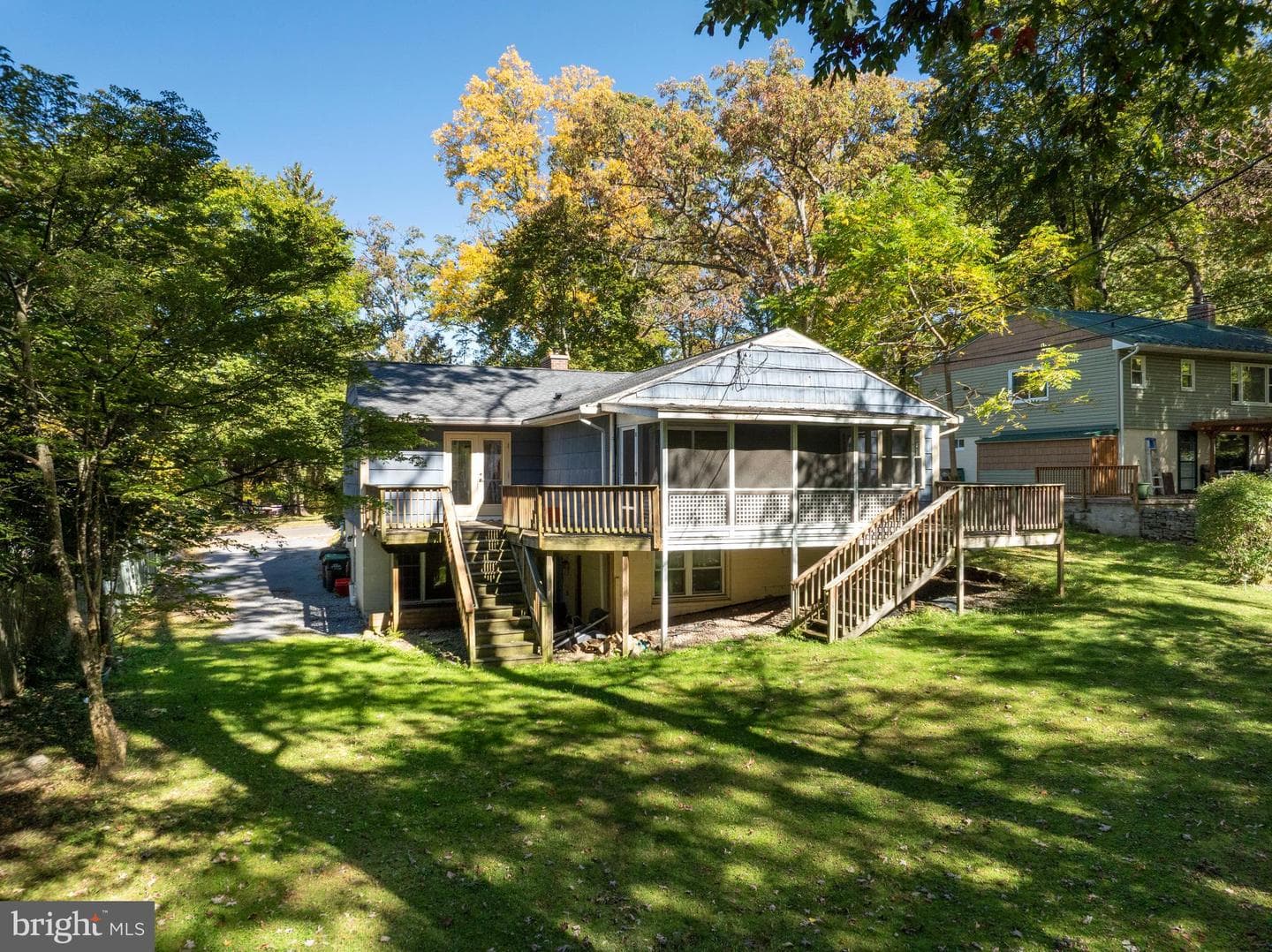 936 Taylor Street photo 7