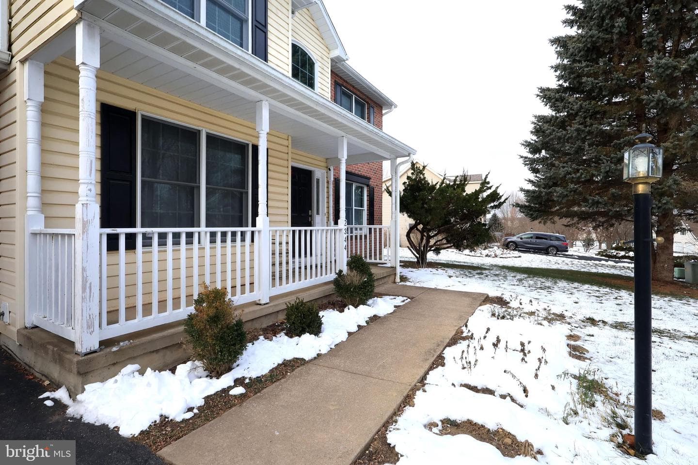 2344 Autumnwood Drive photo 4