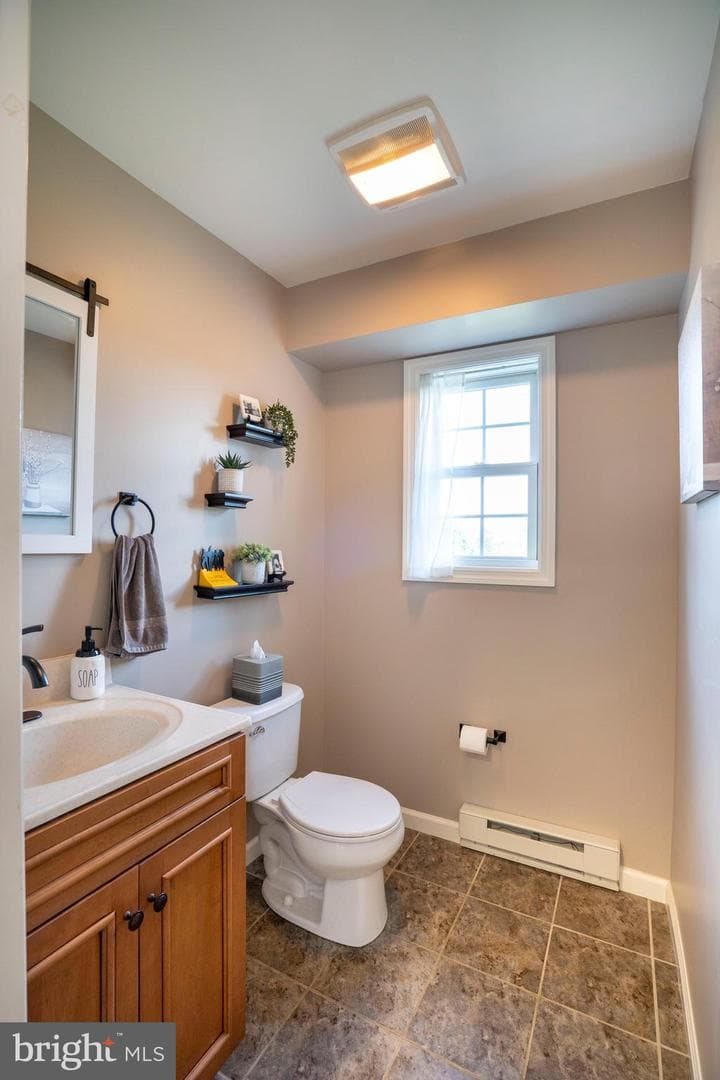 184 Wiltshire Drive photo 41