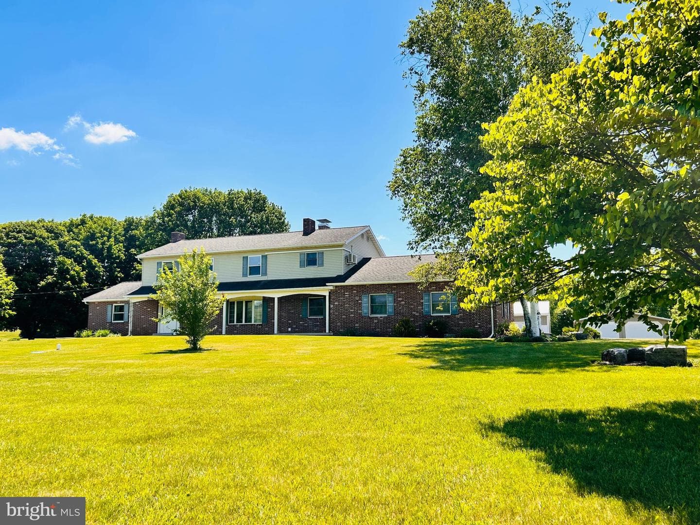 2068 Earlystown Road, Centre Hall