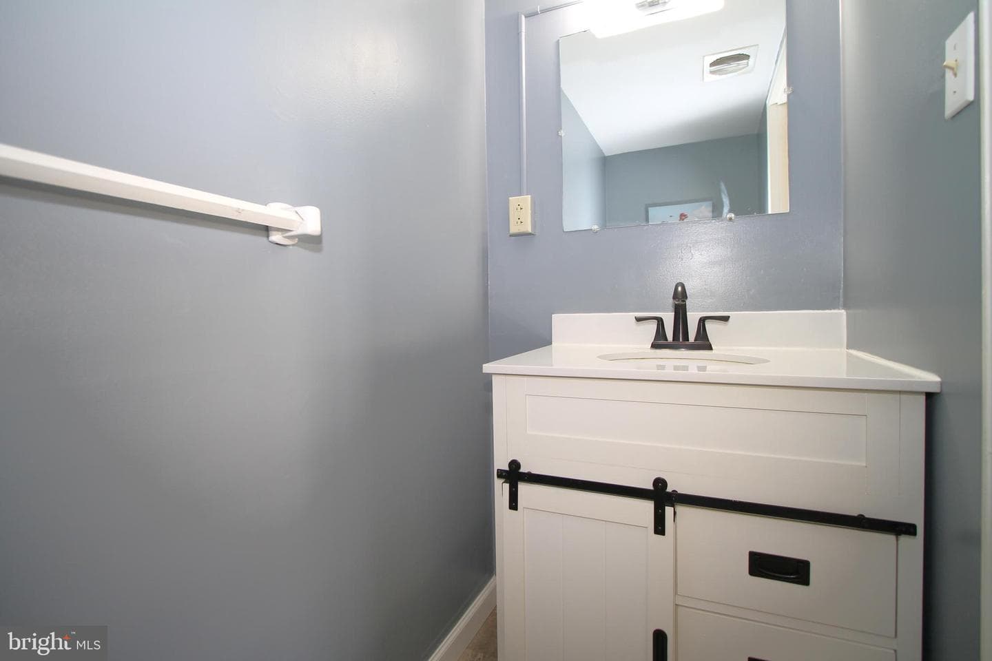 1111c W Aaron Drive photo 17