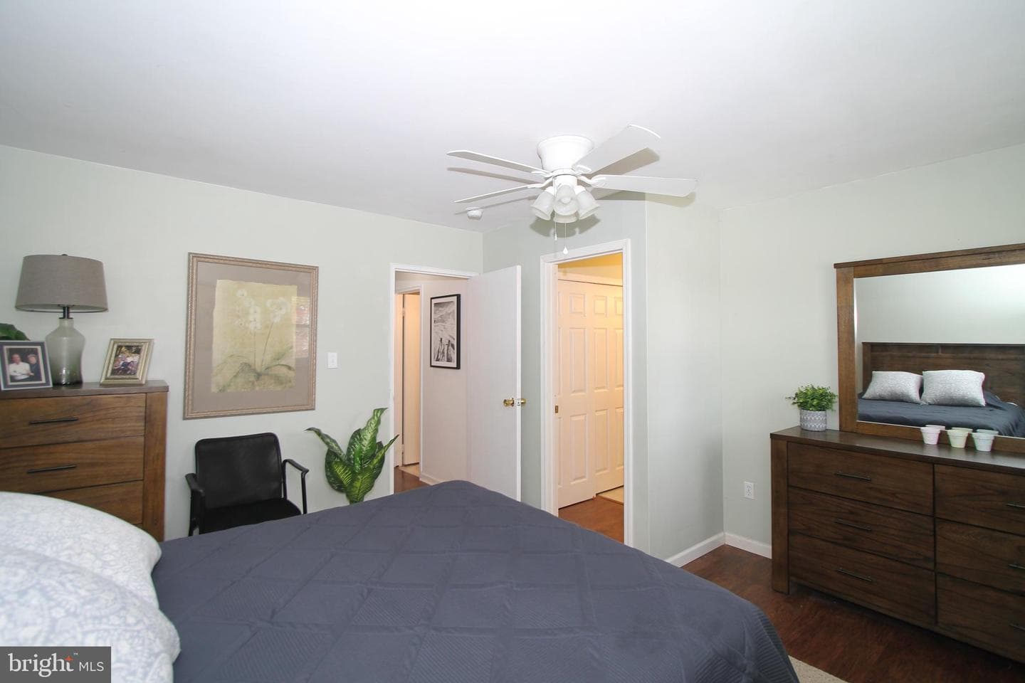 1111c W Aaron Drive photo 20