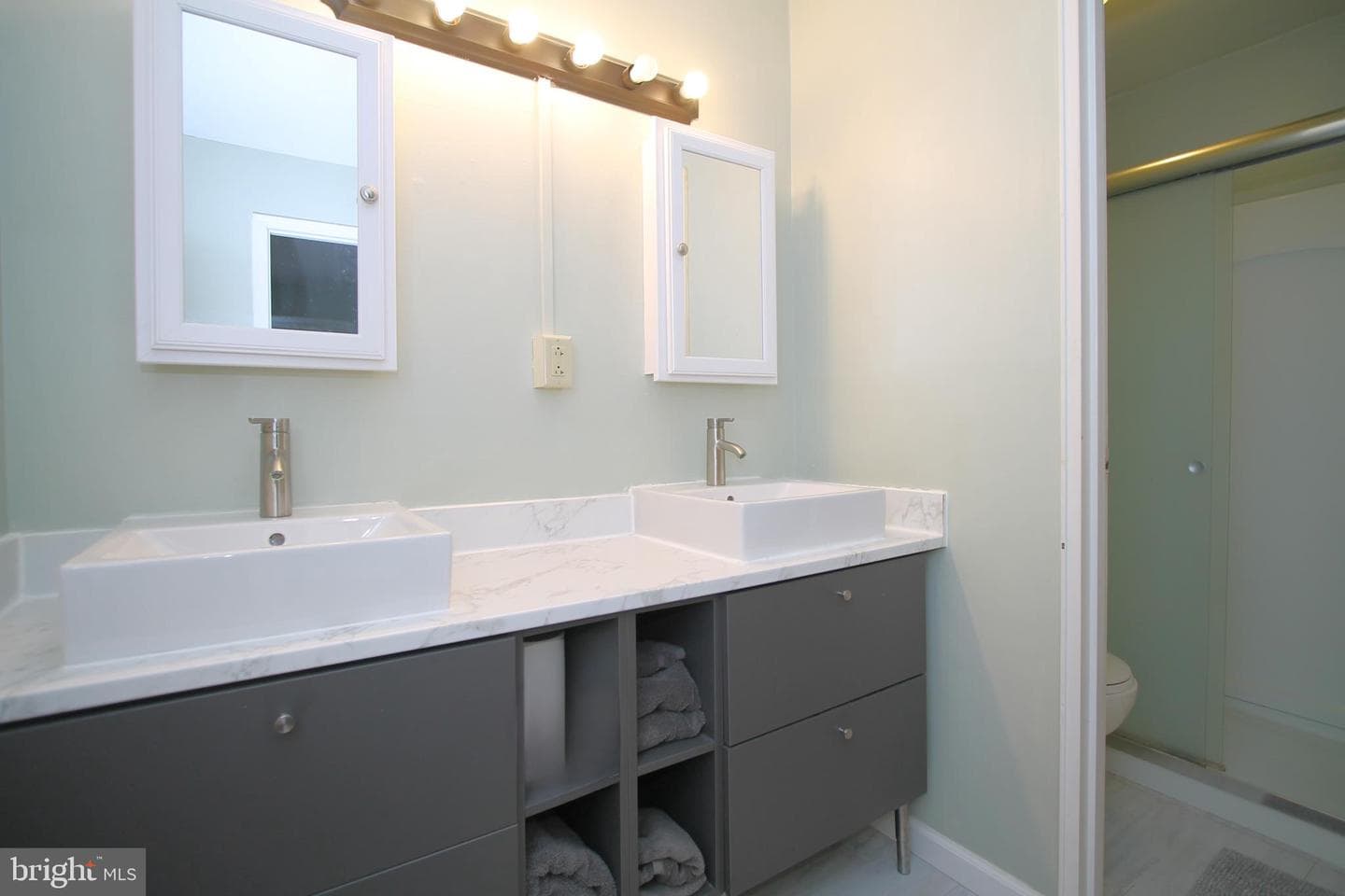 1111c W Aaron Drive photo 22