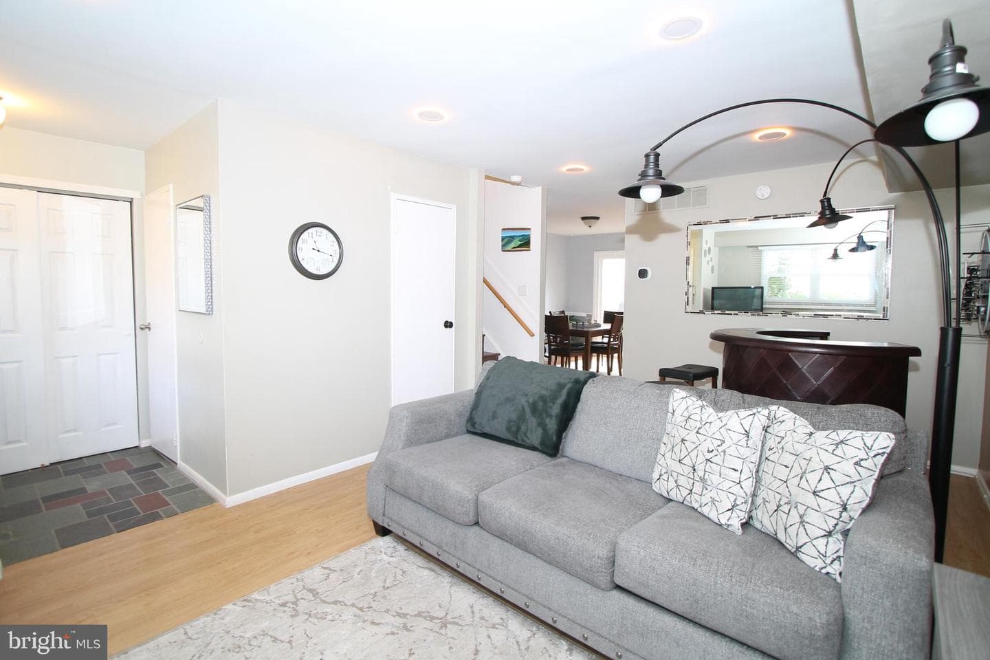 1111c W Aaron Drive photo 6