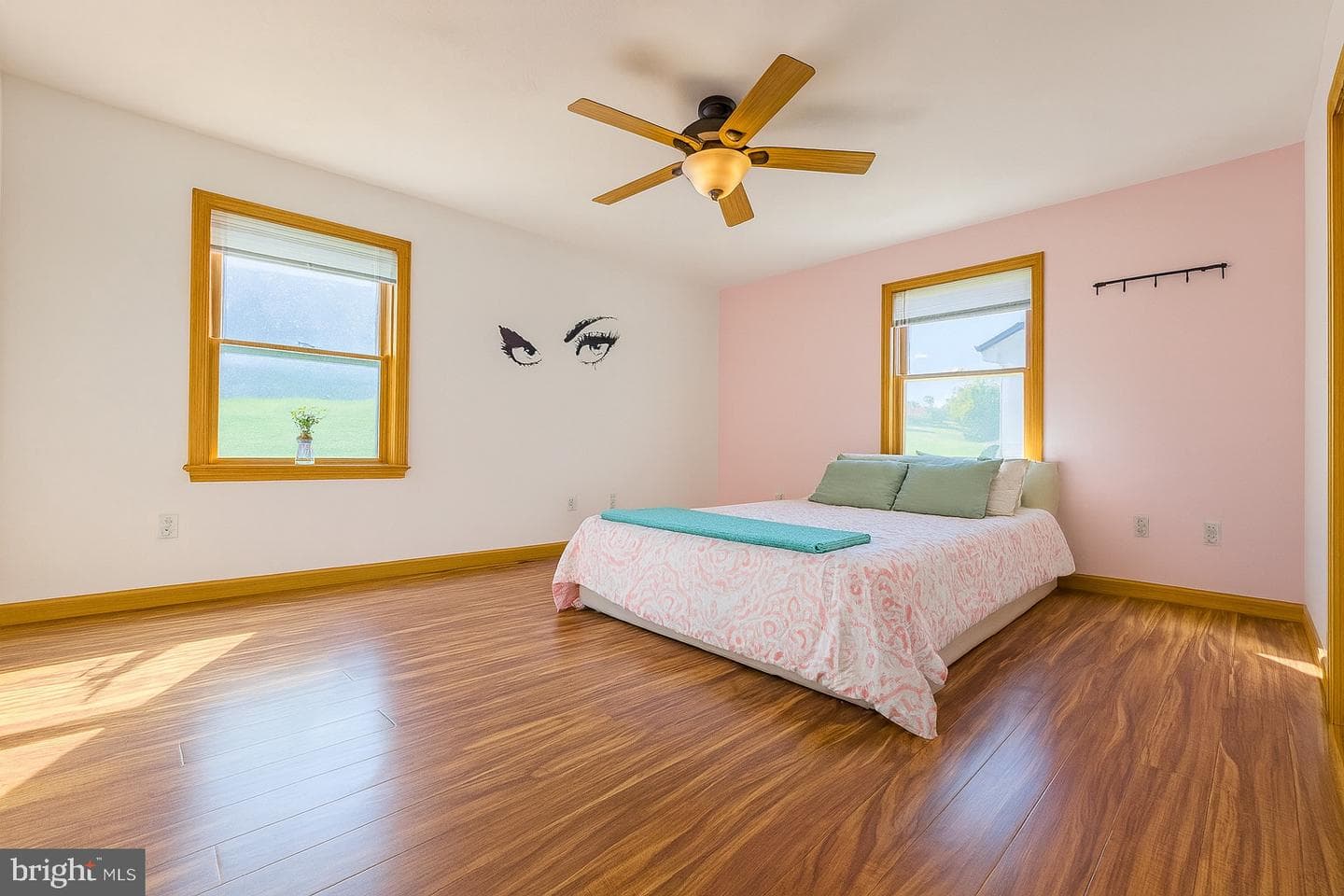 213 1st Avenue photo 18